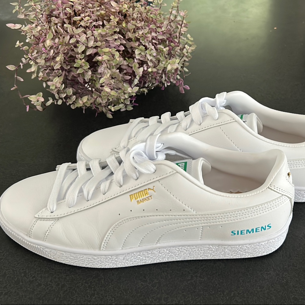 Puma White and Gold Men’s Sneakers - Siemens NEW WITH TAGS